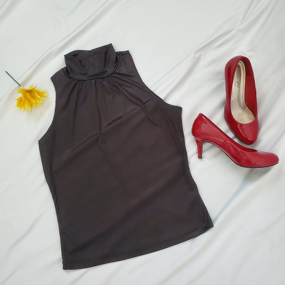 Chic Black Sleeveless Mock Neck Top